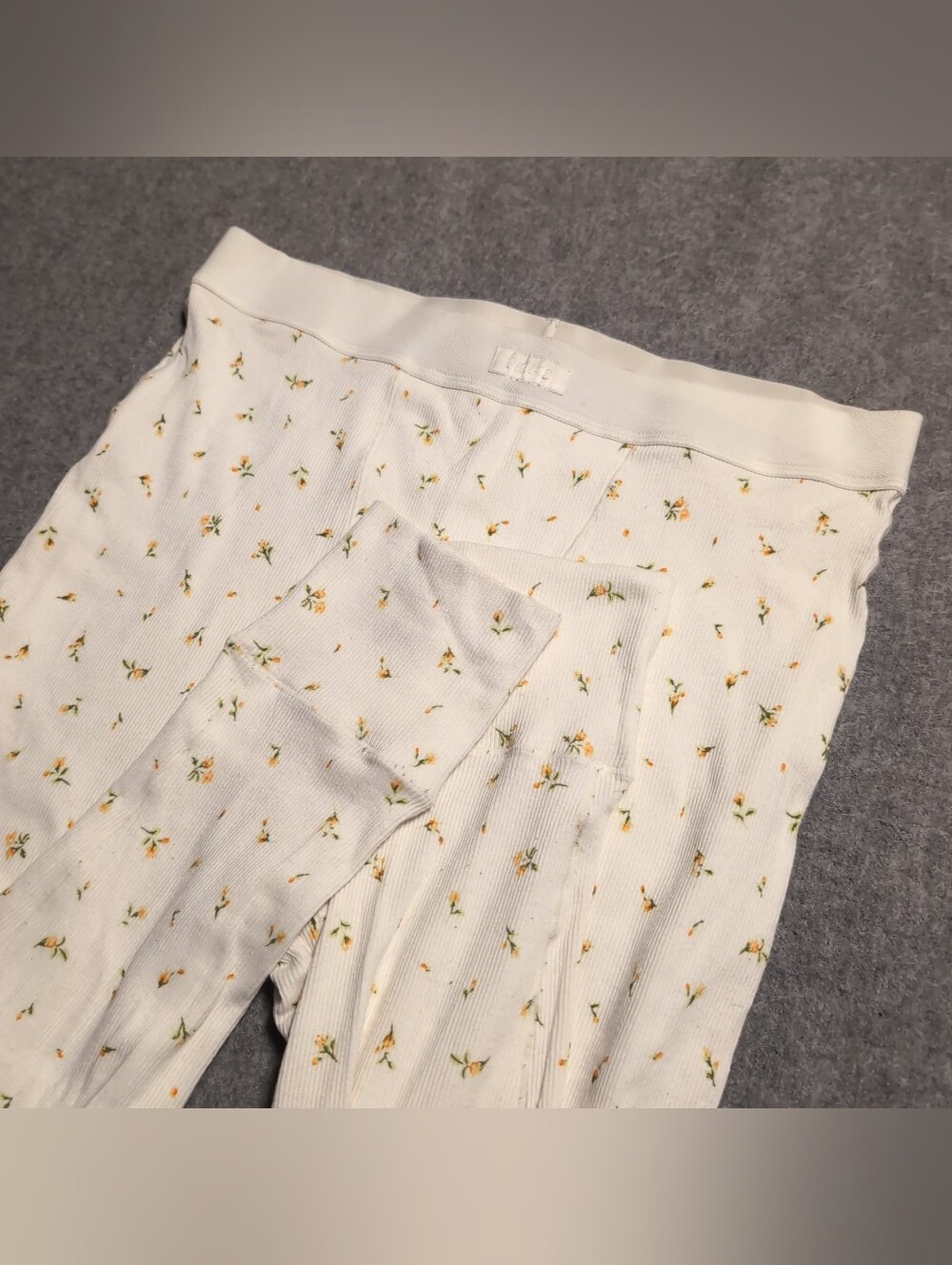 Skims Fits Everybody Thermal Leggings Floral Print Ivory Yellow Size L